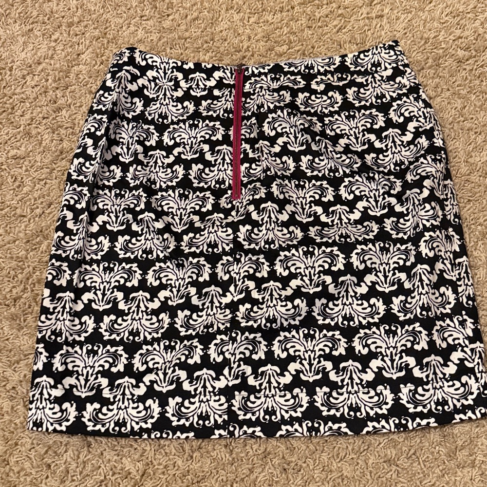 Hatley Black and White Floral Pencil Skirt